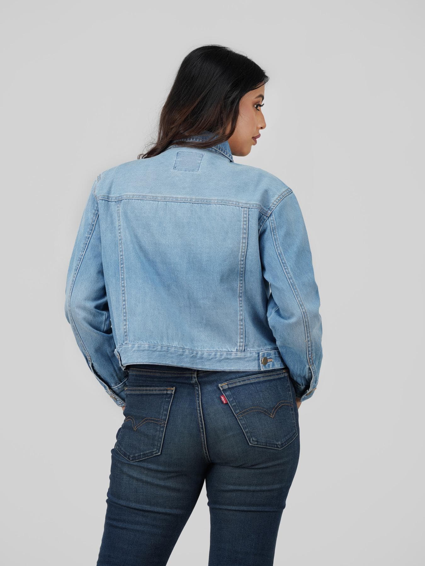 Cavaro Women’s Regular Fit Denim Jacket – Indo Light Wash - View 2